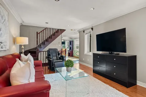 197 Lambton Avenue Toronto ON M6N 2T2