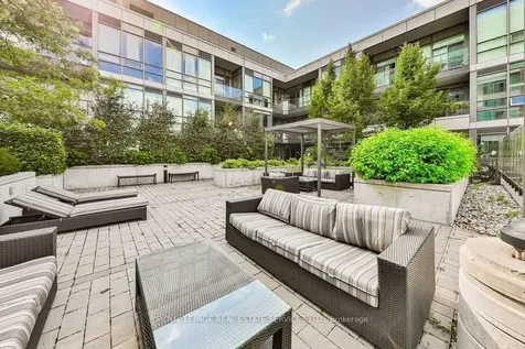 8 Fieldway Road Toronto ON M8Z 0C3