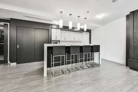 8 Fieldway Road Toronto ON M8Z 0C3