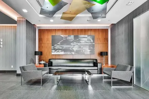 8 Fieldway Road Toronto ON M8Z 0C3
