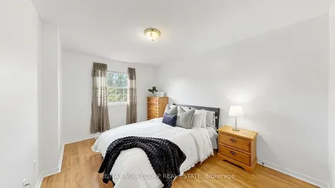 2240 Shipwright Road Oakville ON L6M 3B1