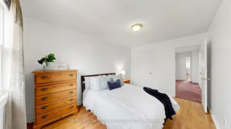 2240 Shipwright Road Oakville ON L6M 3B1