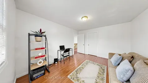 2240 Shipwright Road Oakville ON L6M 3B1