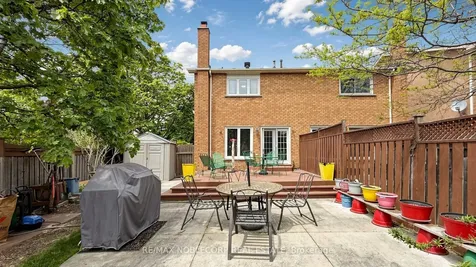2240 Shipwright Road Oakville ON L6M 3B1