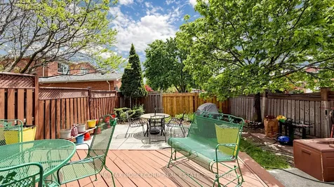 2240 Shipwright Road Oakville ON L6M 3B1