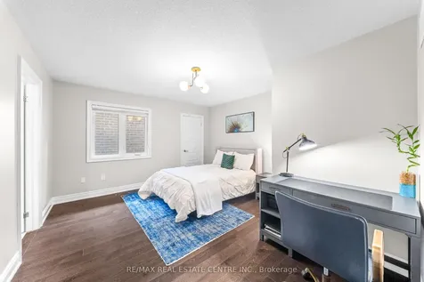 30 Merrimac Drive Brampton ON L6Y 6K3
