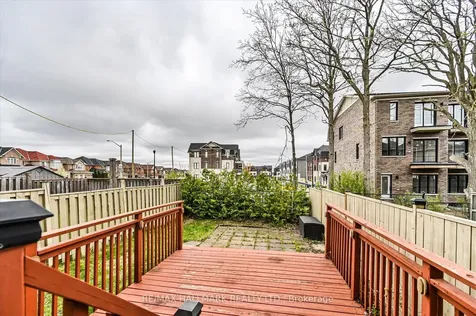 5936 Candlebrook Court Mississauga ON L5V 2V5