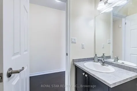 3 Cohoe Street Brampton ON L7A 4X7