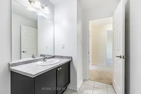 3 Cohoe Street Brampton ON L7A 4X7