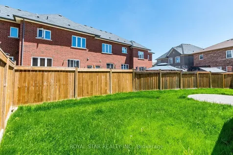 3 Cohoe Street Brampton ON L7A 4X7