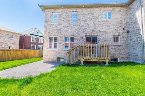 3 Cohoe Street Brampton ON L7A 4X7