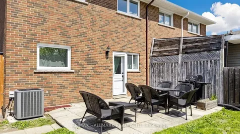9 Rubydale Gardens Toronto ON M9L 1B8