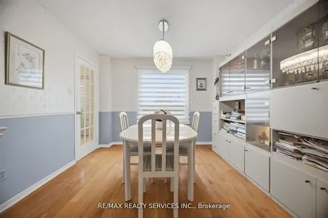 62 Fernbrook Crescent Brampton ON L6Z 3N7