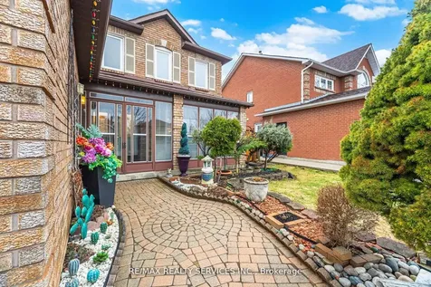 62 Fernbrook Crescent Brampton ON L6Z 3N7