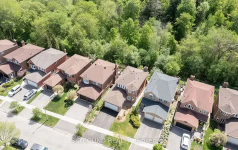 21 Pinellas Drive Brampton ON L6Z 3C1