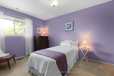 29 Ladore Drive Brampton ON L6Y 1V4