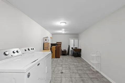 29 Ladore Drive Brampton ON L6Y 1V4