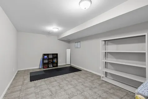 29 Ladore Drive Brampton ON L6Y 1V4