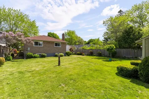 29 Ladore Drive Brampton ON L6Y 1V4