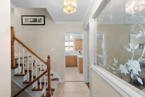29 Ladore Drive Brampton ON L6Y 1V4