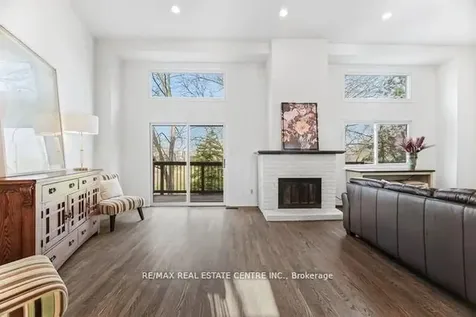 4165 Fieldgate Drive Mississauga ON L4W 2M9