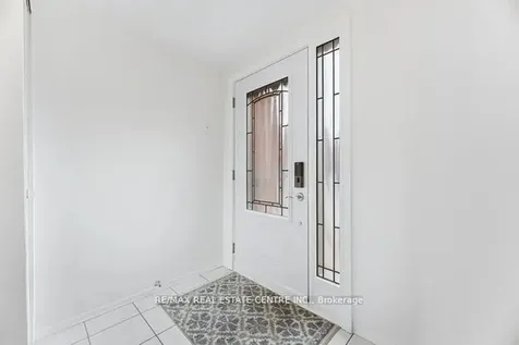4165 Fieldgate Drive Mississauga ON L4W 2M9
