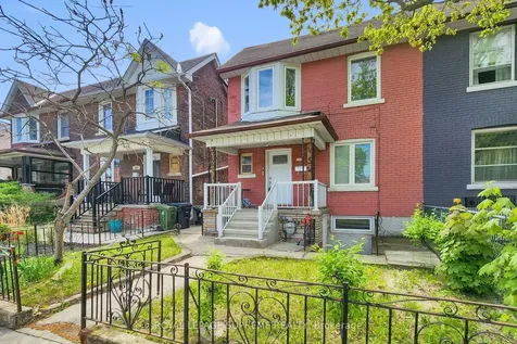 119 Essex Street W Toronto ON M6G 1T4
