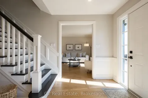 1149 Crofton Way Burlington ON L7P 3A8