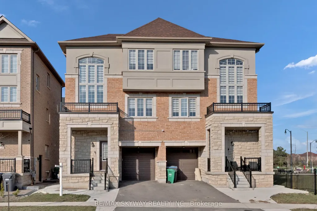 21 Allegro Drive Brampton ON L6Y 5Y7