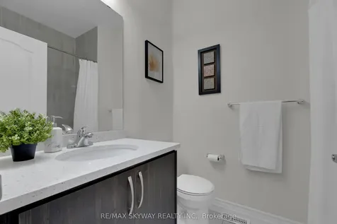 21 Allegro Drive Brampton ON L6Y 5Y7