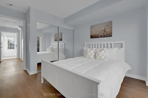 21 Allegro Drive Brampton ON L6Y 5Y7