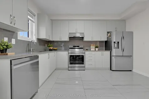 21 Allegro Drive Brampton ON L6Y 5Y7