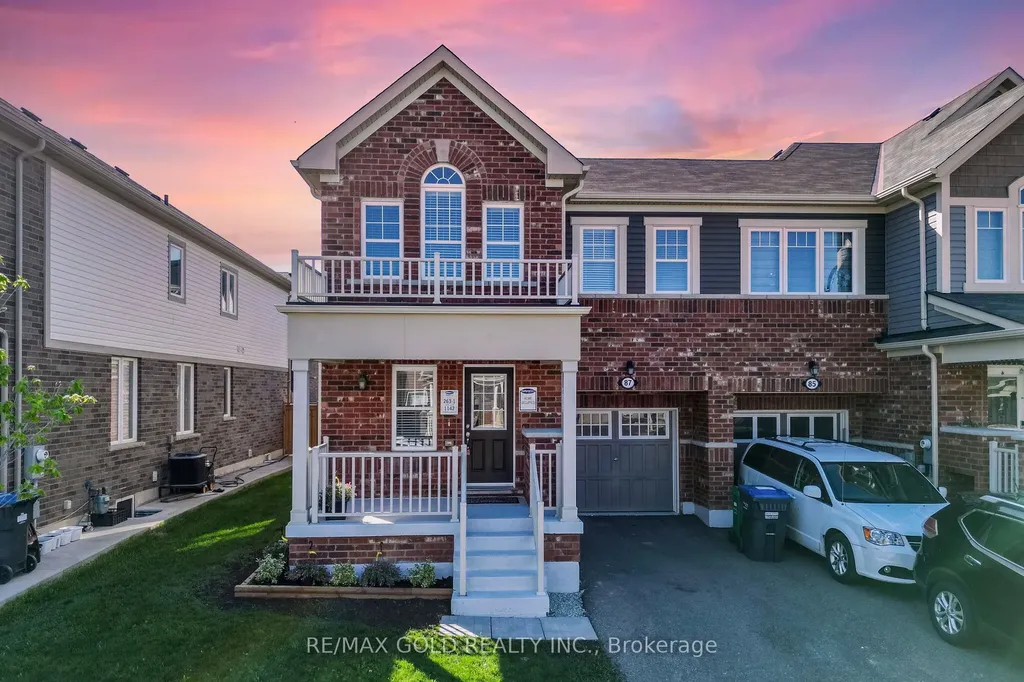 87 Benhurst Crescent Brampton ON L7A 5A5