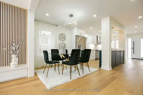 52 Foxacre Row Brampton ON L6V 3P5