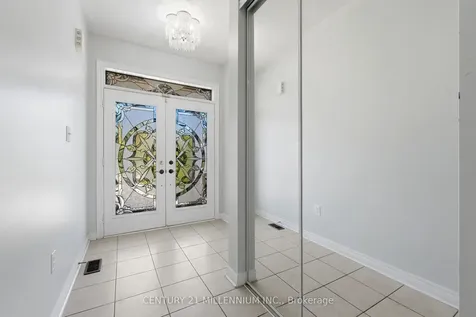 7402 Saint Barbara Boulevard Mississauga ON L5W 0C3
