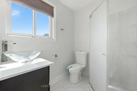 22 Griselda Court Brampton ON L6S 1M6