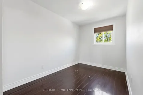 22 Griselda Court Brampton ON L6S 1M6