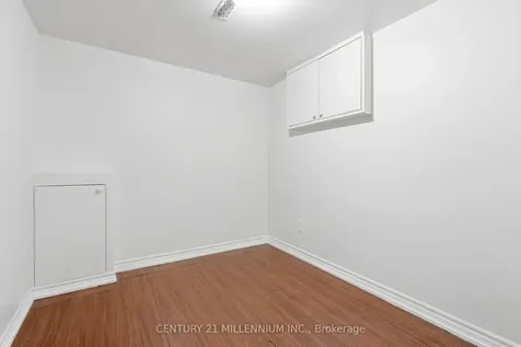 22 Griselda Court Brampton ON L6S 1M6