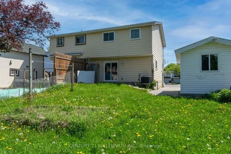 22 Griselda Court Brampton ON L6S 1M6