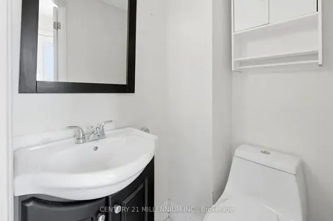 22 Griselda Court Brampton ON L6S 1M6