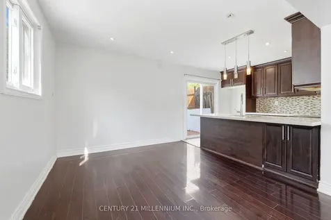 22 Griselda Court Brampton ON L6S 1M6