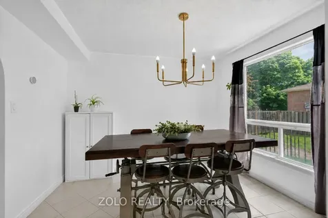 6166 Kindree Circle Mississauga ON L5N 3C2