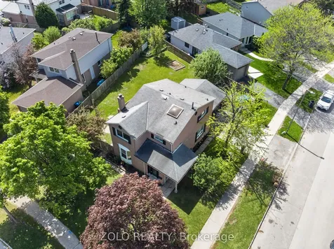 6166 Kindree Circle Mississauga ON L5N 3C2