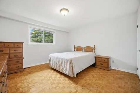 174 Kingsview Drive Caledon ON L7E 3W7