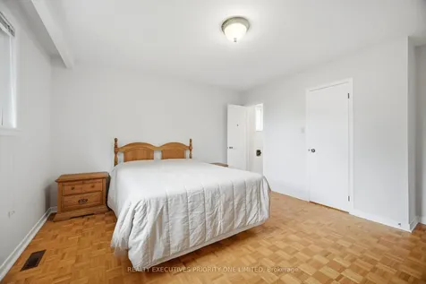 174 Kingsview Drive Caledon ON L7E 3W7