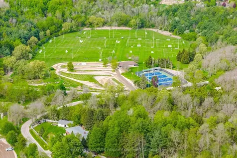 174 Kingsview Drive Caledon ON L7E 3W7