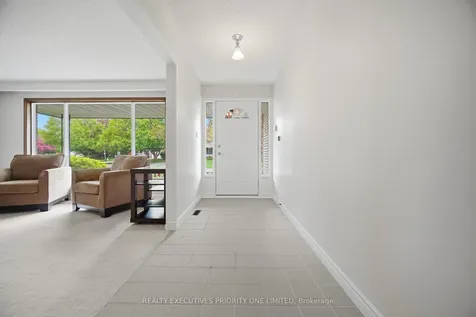 174 Kingsview Drive Caledon ON L7E 3W7