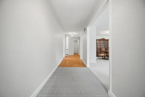 174 Kingsview Drive Caledon ON L7E 3W7