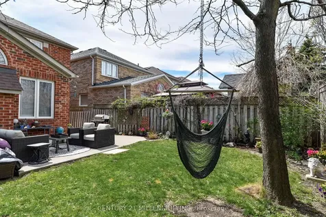 42 Sweet Clover Crescent Brampton ON L6R 2Z9