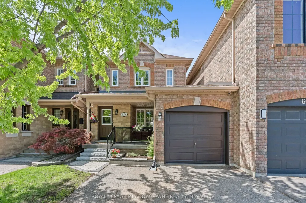 6028 Clover Ridge Crescent Mississauga ON L5N 7B4